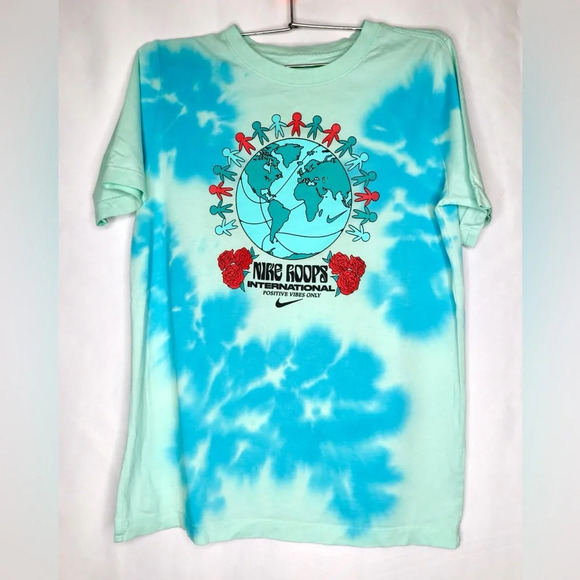 Nike Boys Blue Tie Dye International Hoops T-Shirt - Picture 2 of 6